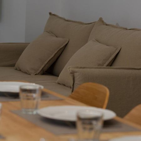 Suite 101 - 2 Bedroom Suite At Amando Perez Suites Ribadeo Exterior foto
