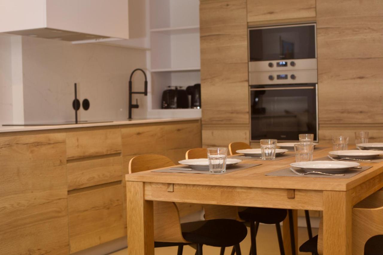 Suite 101 - 2 Bedroom Suite At Amando Perez Suites Ribadeo Exterior foto