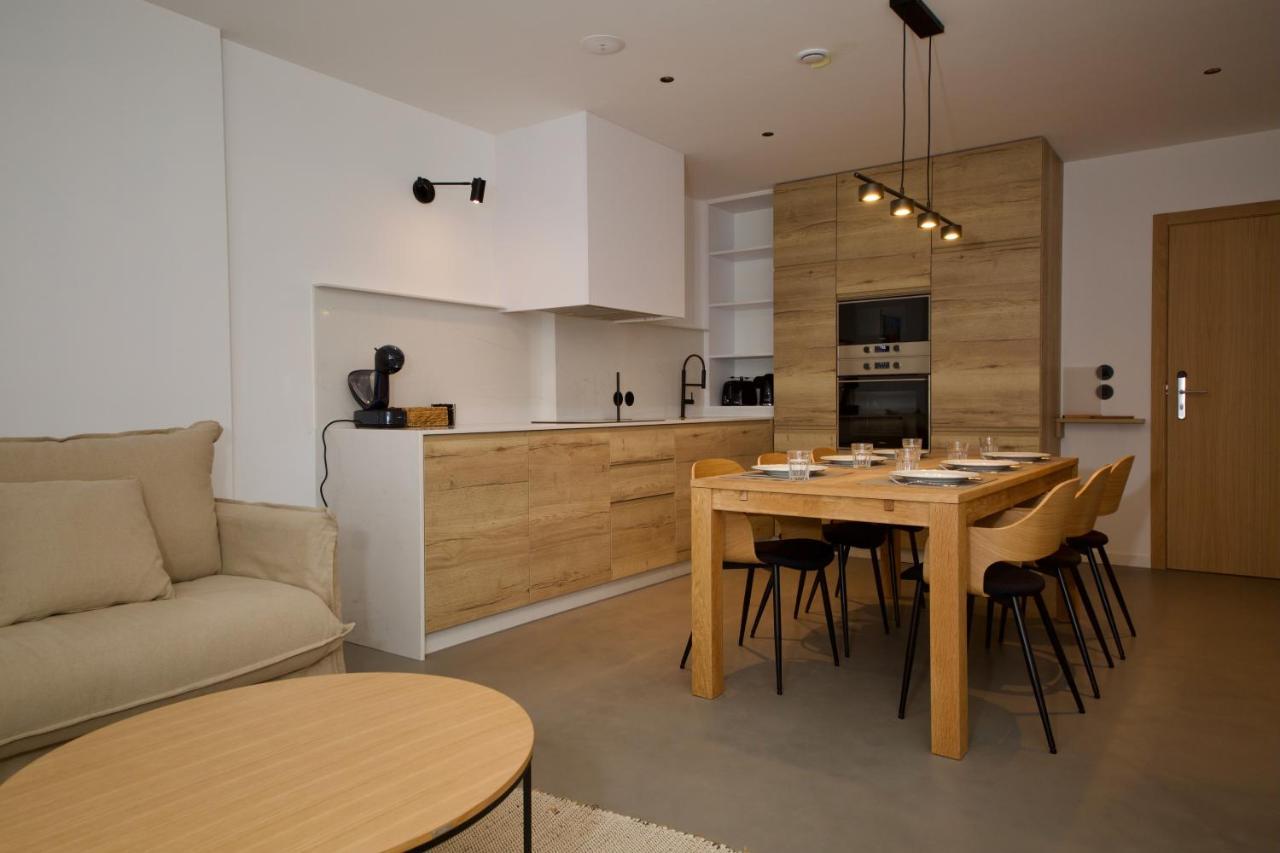 Suite 101 - 2 Bedroom Suite At Amando Perez Suites Ribadeo Exterior foto