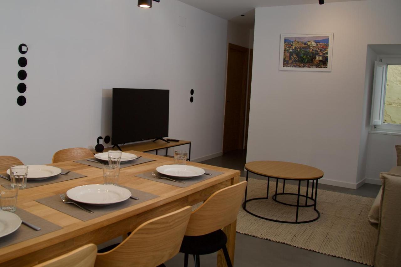 Suite 101 - 2 Bedroom Suite At Amando Perez Suites Ribadeo Exterior foto