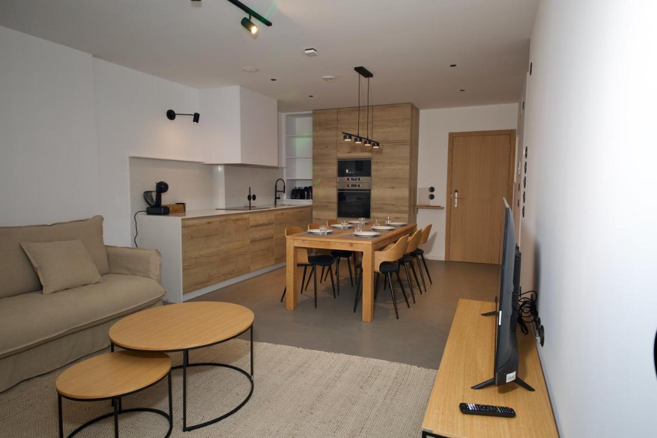 Suite 101 - 2 Bedroom Suite At Amando Perez Suites Ribadeo Exterior foto